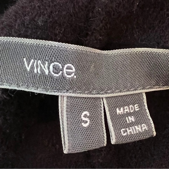 VINCE Wool Double Breasted Short Pea Coat as seen on Taylor Swift Size Small - Picture 5 of 7